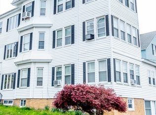 15 Oliver St, Fall River, MA 02724