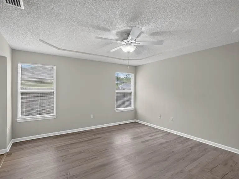8519 Blazing Star Ct — Photo 12
