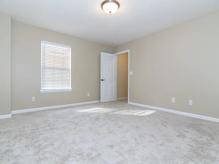 212 Applewood Ln — Photo 26
