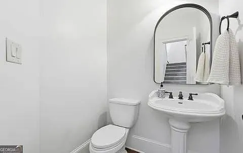 932 Delaronde Ct — Photo 11