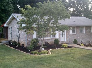 160 Ridgedale Dr, Bristol, TN 37620