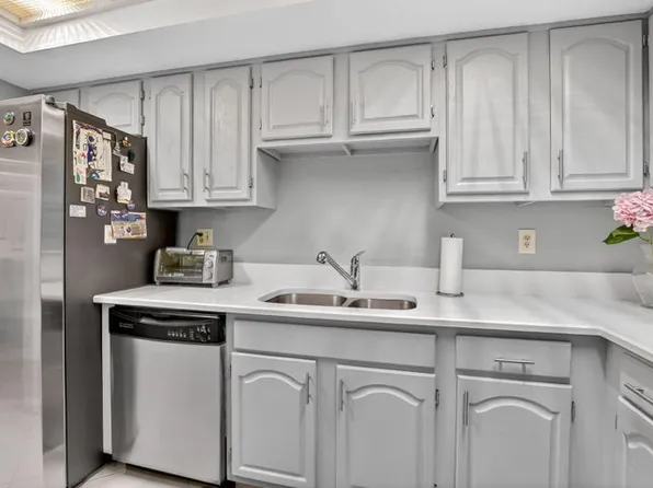 7738 Lakeside Blvd, Boca Raton, FL