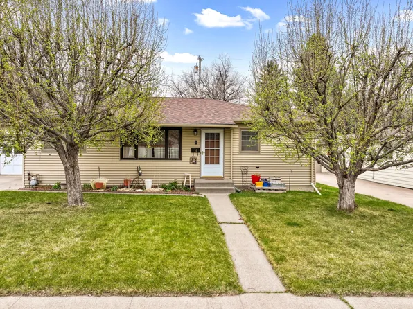 18 18th Ave S, Great Falls, MT 59405