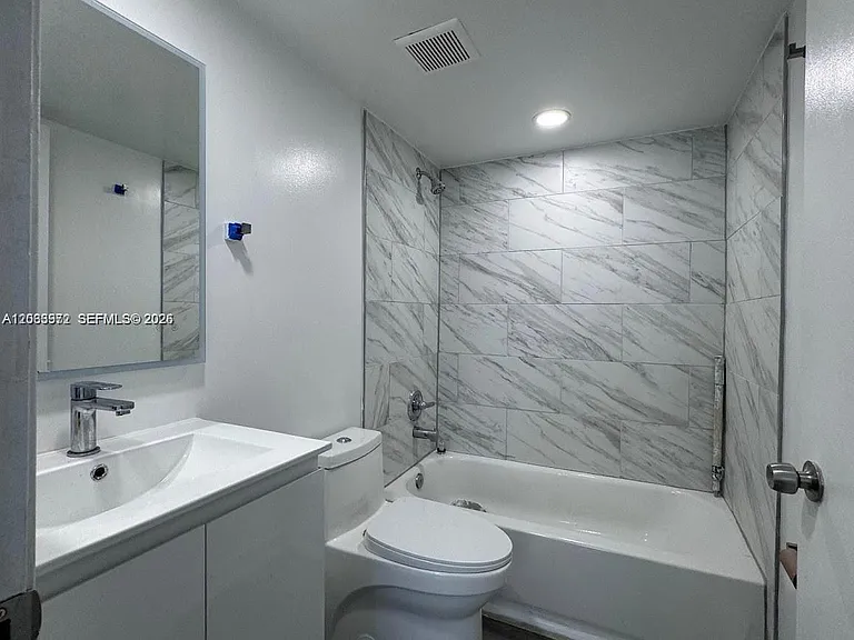 850 N Miami Ave #W-2108 — Photo 7