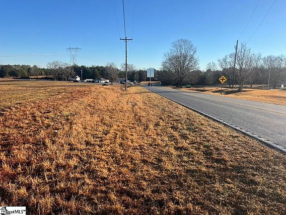 3rd image of 0 Highway 11