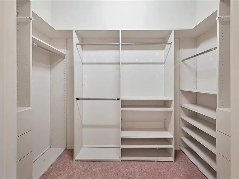 4920 Old Oakleaf Dr — Photo 21