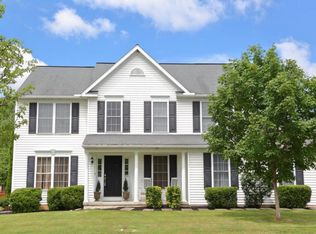 271 Cambridge Ln, Lititz, PA 17543