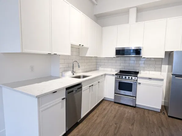 1523 Davie St, Vancouver, BC