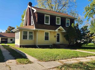1814 Hancock St, Rockford, IL 61103