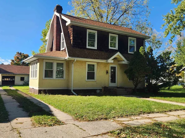 1814 Hancock St, Rockford, IL 61103