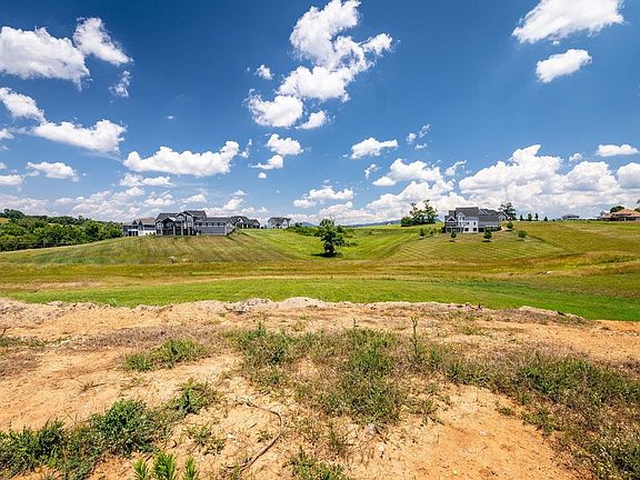 4th image of 2580 Huntington Springs Dr