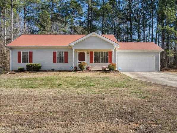 97 Midland Ct, Winder, GA 30680