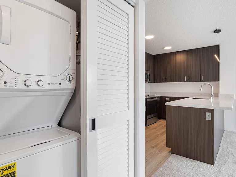 615 Keawe St — Photo 16