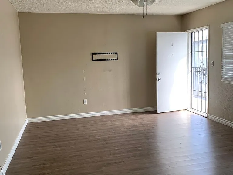 9545 Flower St — Photo 12