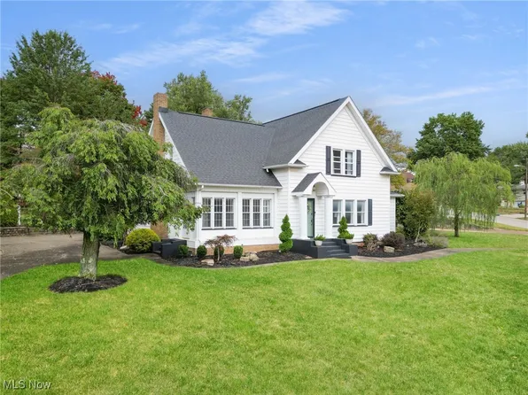 125 Bryden Rd, Steubenville, OH 43953