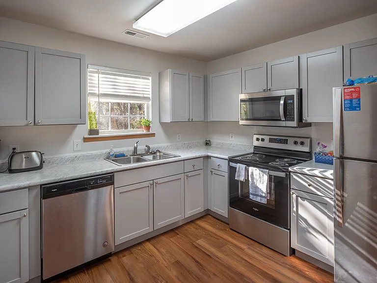 Ranch Way Townhomes — Photo 11