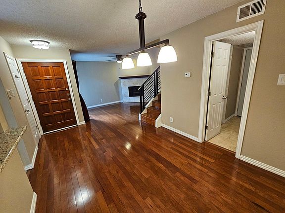 3rd image of 4800 Northway Dr APT 4C