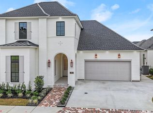 8334 Luray Ln, Baton Rouge, LA 70817