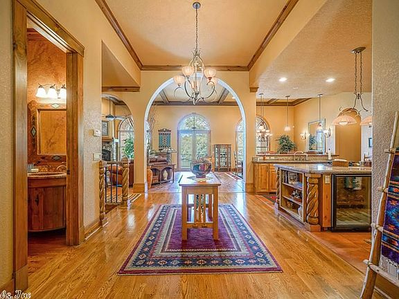 5th image of 141 Myrick Ct