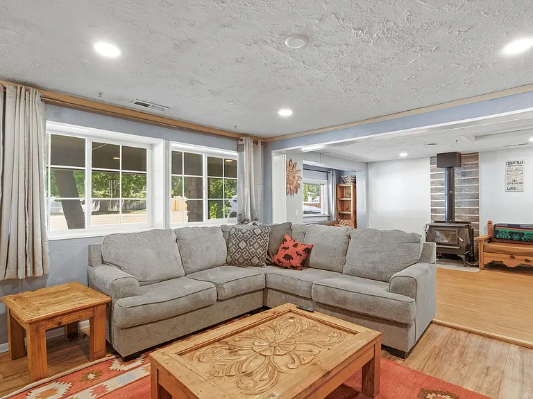 14428 E Wellesley Ave — Photo 14