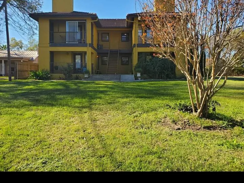 346 Lake Placid Dr