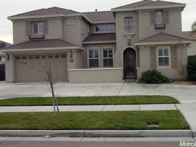 260 W Colony Rd, Ripon, CA, 95366