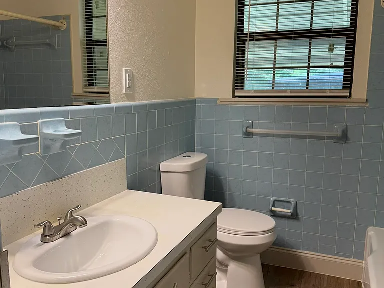 3731 Avenue M — Photo 13