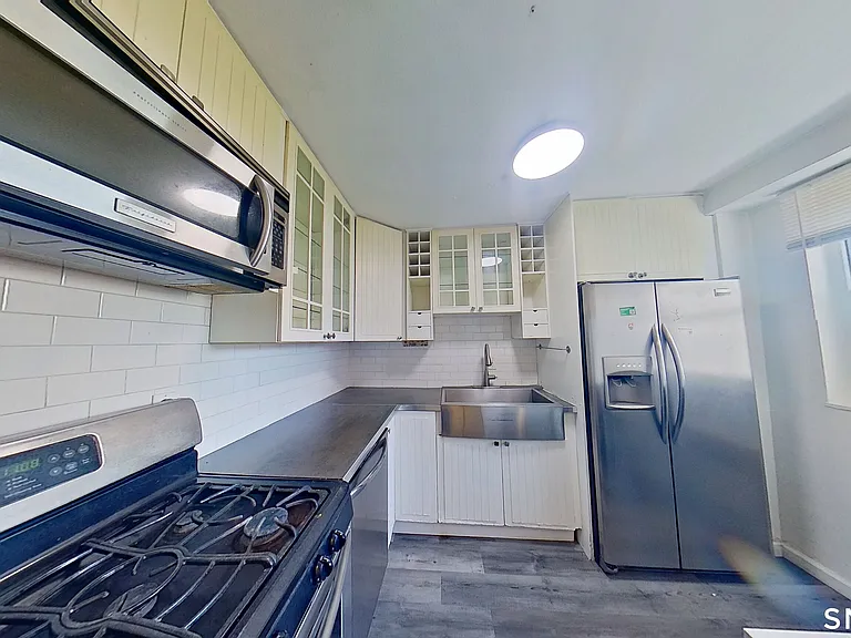 91 Strawberry Hill Ave #929 — Photo 17