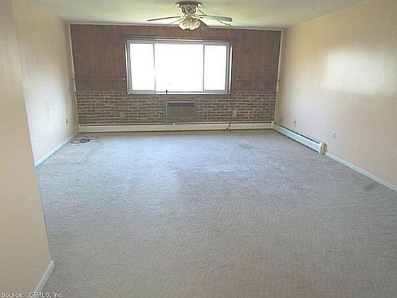 2nd image of 79 Carillon Dr