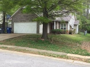 9450 Brook Forest Cir, Helena, AL 35080