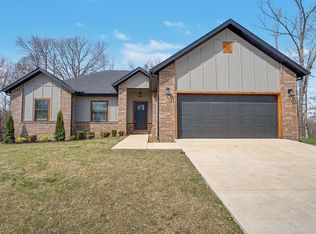 2 Creetown Ln, Bella Vista, AR 72715