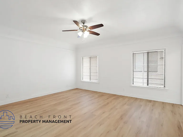 26 Alamitos Ave. — Photo 8