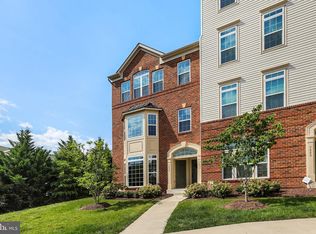 7482 Brunson Cir, Gainesville, VA 20155