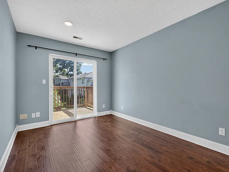 8955 Wrenwood Ln — Photo 13