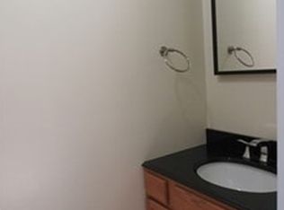 37 Stevens St, Methuen, MA 01844