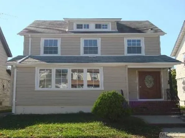 24006 Caney Rd, Rosedale, NY 11422