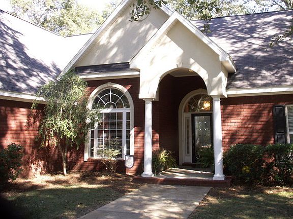2nd image of 104 Kirkwood Dr