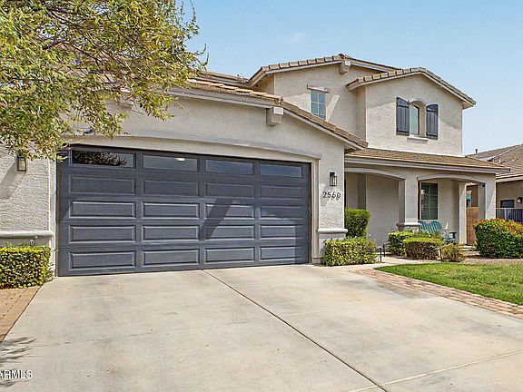 2nd image of 2560 E COCONINO Way