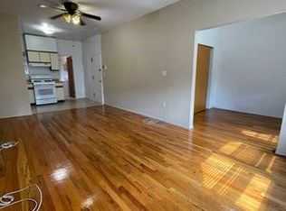 35-05 Ditmars Blvd #3E, Astoria, NY 11105