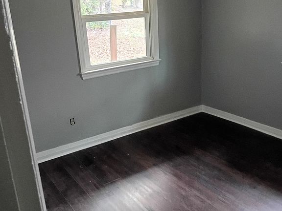 4th image of 1707 Powatan St #6