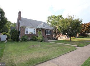 7352 Ryers Ave, Philadelphia, PA 19111