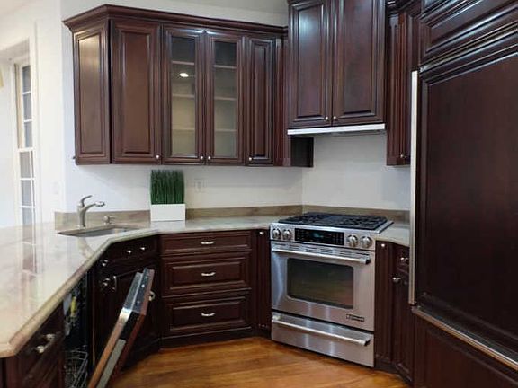 2nd image of 1838 A C Powell Blvd APT 3