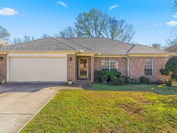 7155 Park Meadows Dr, Sherwood, AR 72120