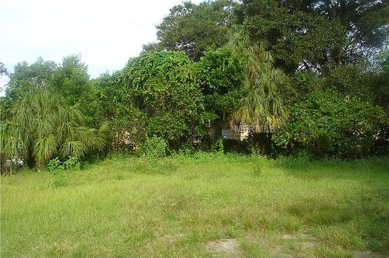 1st image of 3709 N 32nd St