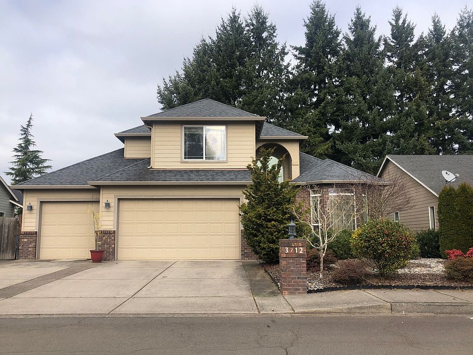 1st image of 3712 NE 101st St