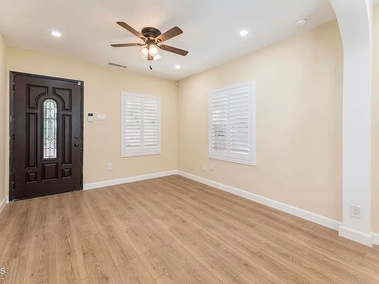 1129 La Puerta St #1129 — Photo 26