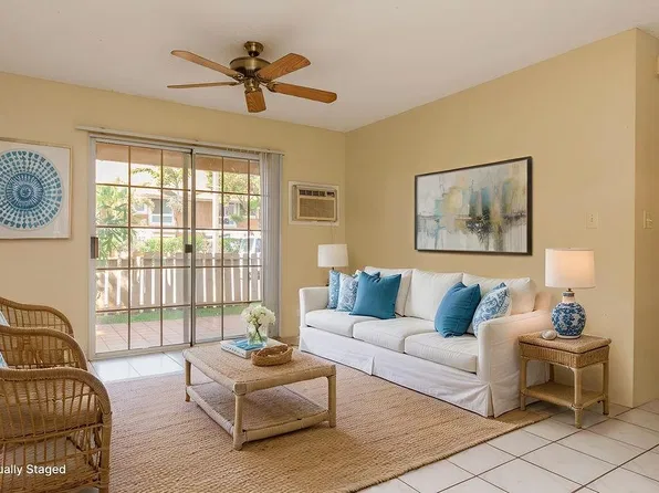 140 Uwapo Rd APT 21-101, Kihei, HI 96753