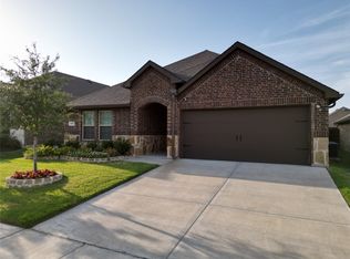310 Hollow Branch Dr, Royse City, TX 75189