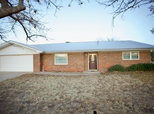 211 W Robinson Rd, Big Spring, TX 79720
