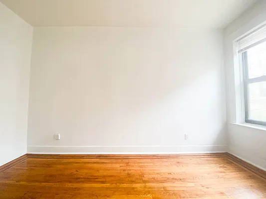 Rented by RealTegrity NY LLC | media 16